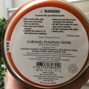 Bath & Body Works Accents - Bath & Body Works | Caramel Pumpkin Swirl Candle Bath & Body Works Accents - Bath & Body Works | Caramel Pumpkin Swirl Candle